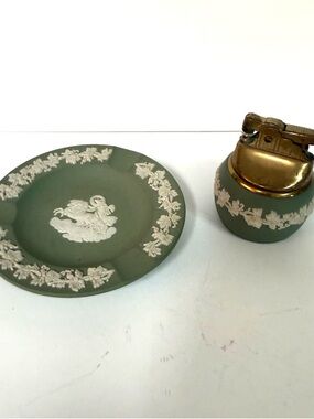 Green Jasperware Wedgwood Trinket Dish & Lighter